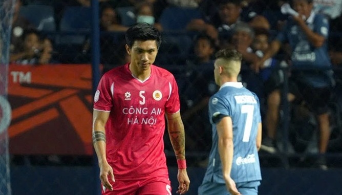 Văn Hậu, Xuân Son: Sự trở lại của hai 'quái vật'