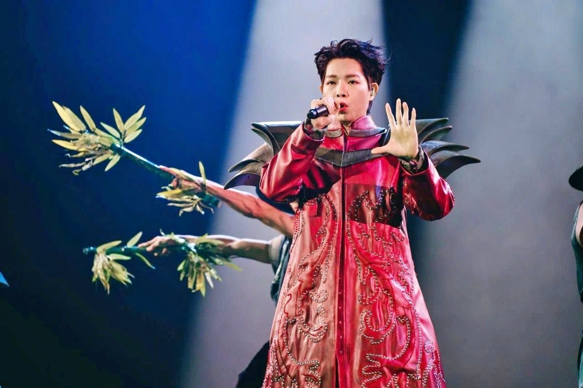 Thủ tướng gửi thư chúc mừng ca sĩ Đức Phúc giành Quán quân Intervision 2025