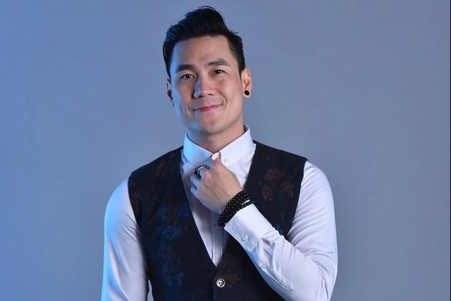 Ca sĩ Khánh Phương bị phạt vì bán