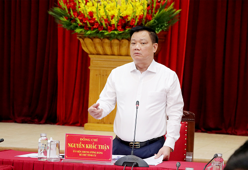 Bí thư Tỉnh ủy Nguyễn Khắc Thận chủ trì cuộc họp Ban Chỉ đạo về phát triển khoa học, công nghệ, đổi mới sáng tạo, chuyển đổi số, cải cách hành chính và Đề án 06