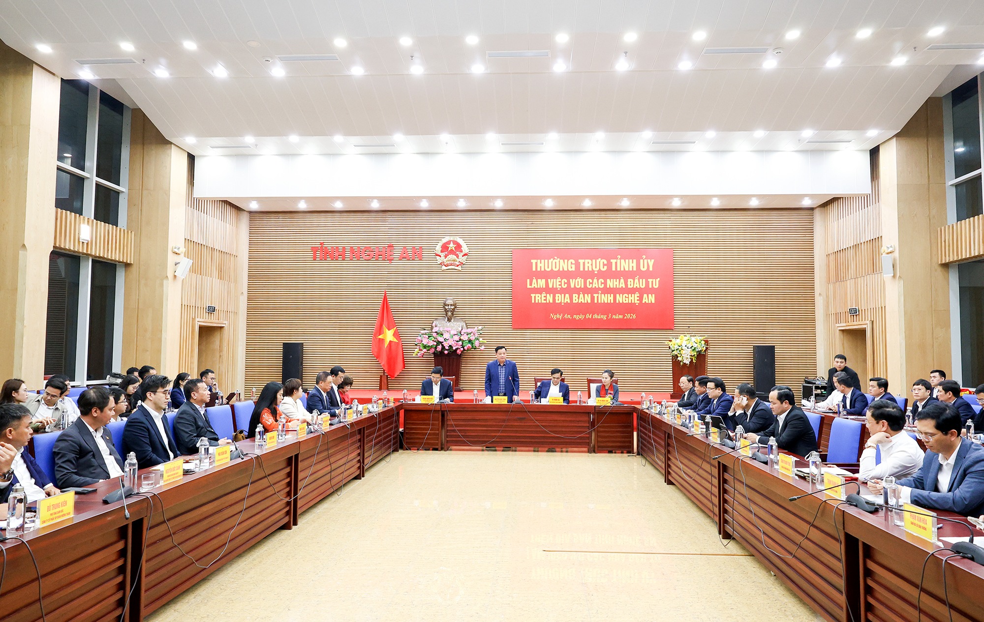 Thường trực Tỉnh uỷ làm việc với một số Nhà đầu tư trên địa bàn tỉnh