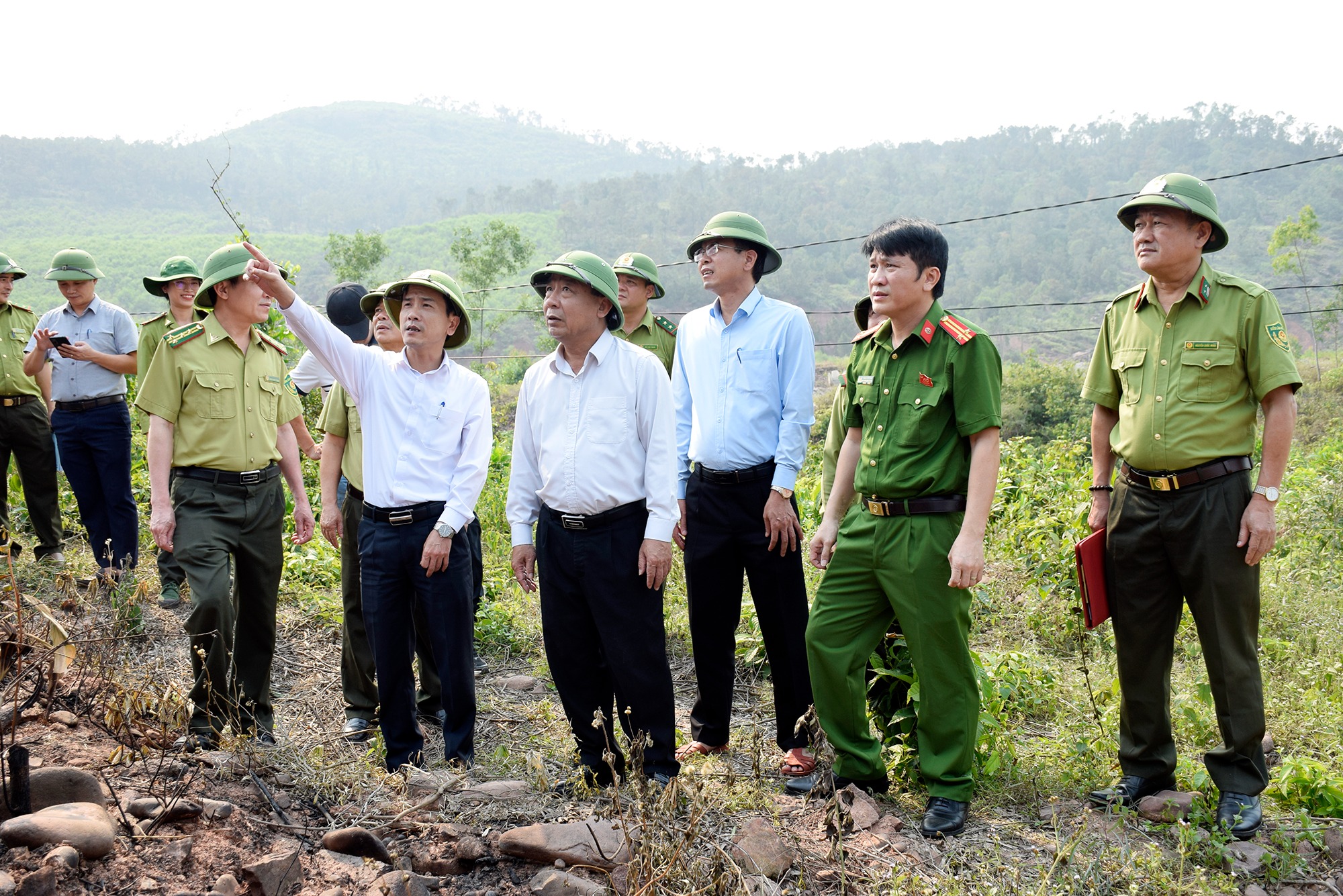 Phó Chủ tịch UBND tỉnh Nguyễn Văn Đệ kiểm tra công tác phòng chống cháy rừng tại các địa phương