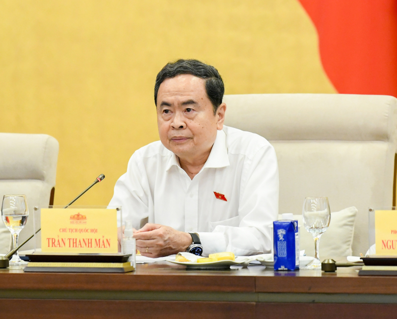 Thống nhất đề xuất Quốc hội hạ thuế tiêu thụ đặc biệt đối với xăng các loại là 0%