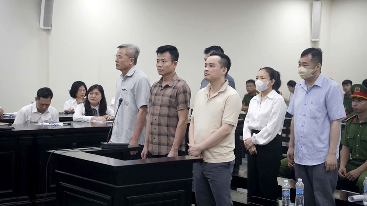 Vụ tham ô tại Công ty Nam Triệu: Cấp dưới khai bị ép đưa tiền 'ngoại giao'