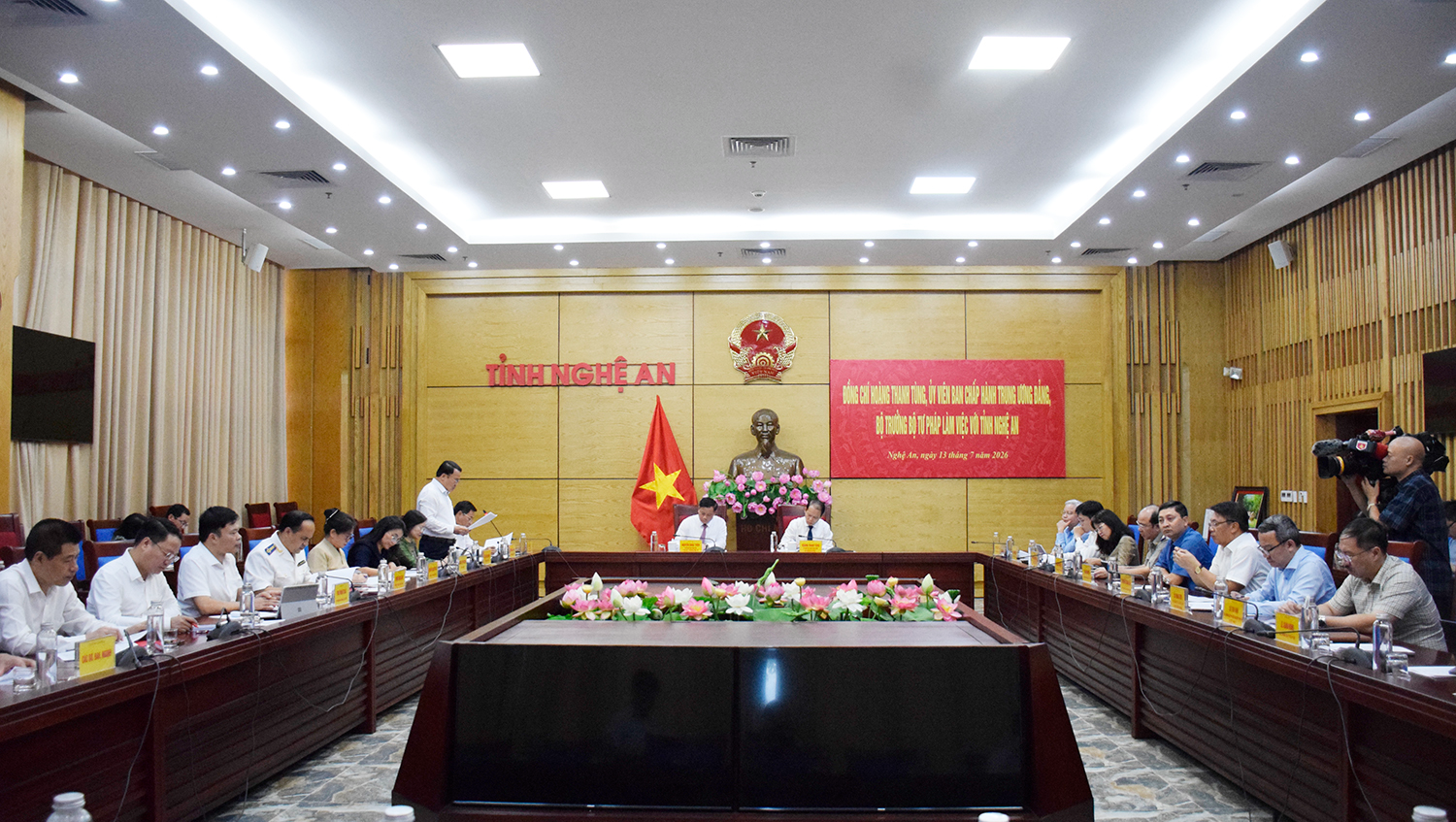 Bộ trưởng Bộ Tư pháp làm việc với tỉnh Nghệ An về công tác tư pháp và thi hành án dân sự