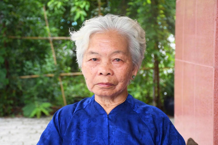 Bà Nguyễn Thị Lệ được công nhận là vợ liệt sĩ Huỳnh Văn Quên sau gần 60 năm chờ đợi lời hứa vu quy