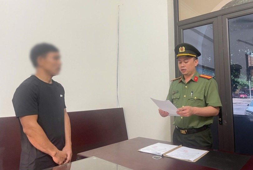 Dùng dao bầu gây thương tích cho bố vợ sau cuộc nhậu, con rể bị khởi tố