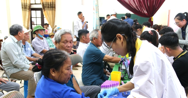 Niềm tin từ mẫu ADN - Bài 1: Chiếc hộp gỗ cũ và di nguyện cuối của cha mẹ