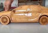 Cận cảnh Toyota Camry bằng gỗ vô cùng tinh xảo của thợ mộc Việt