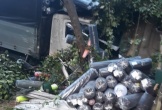Nghệ An: Xe tải mất lái lao vào nhà dân, cụ bà tử vong thương tâm