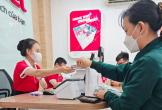 Lo khóa sim, người dân đổ xô đi chuẩn hóa thông tin thuê bao
