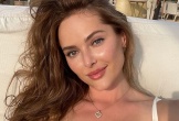 “Người đàn bà đẹp nhất nước Nga” không cần ăn kiêng vẫn có đường cong nóng bỏng