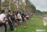 Hàng trăm người theo dõi tìm 3 bố con mất tích sông Lam