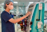 Nữ điều dưỡng hồi sức cấp cứu - Những hy sinh thầm lặng