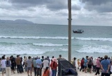 Người phụ nữ có hành động lạ trước khi tử vong ở công viên biển Nha Trang