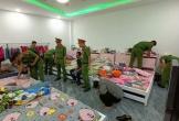 Bắt quả tang 6 cặp nam nữ mua bán dâm trong 2 cơ massage ở Đắk Lắk