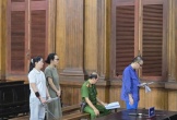 Nhân viên ngân hàng đầu tư dịch vụ mại dâm kiếm lời rồi bị lừa, kéo theo 2 đồng nghiệp hầu tòa
