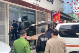 Cô gái trẻ tử vong bất thường tại tiệm phun xăm