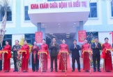Khánh thành tòa nhà khám, chữa bệnh Trung tâm Y tế Tương Dương tại Nghệ An