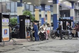 Xăng RON95 giảm gần 4.000 đồng/lít, dầu hỏa giảm gần 8.000 đồng/lít
