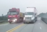 Tài xế container lấn làn ngược chiều trên cao tốc bị xử phạt, trừ 2 điểm GPLX