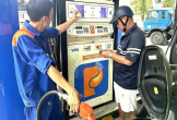 Giá xăng giảm gần 4.000 đồng một lít