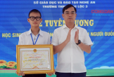 Chủ tịch tỉnh Nghệ An tặng bằng khen cho học sinh dũng cảm cứu 2 người đuối nước