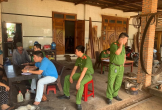 Điều tra vụ người đàn ông tử vong với con dao cắm trên ngực
