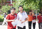 Đề thi môn Ngữ văn lớp 10 Nghệ An quen thuộc mà vẫn 'chạm' cảm xúc thiêng liêng