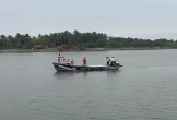 Đi bắt con trai trên sông, 8 người tử vong thương tâm