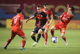 V.League và khúc cua trước vạch đích