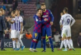“Coi trời bằng vung”, đồng đội cũ của Messi nhận án phạt nặng