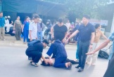 Nghệ An: Y bác sĩ ép tim cứu người tai nạn nguy kịch