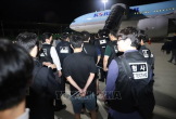 Cạm bẫy phía sau không gian ảo
