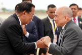 Quốc vương Campuchia về nước sau khi điều trị ung thư