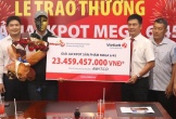 Đang uống cà phê thì phát hiện trúng Vietlott hơn 23 tỷ đồng